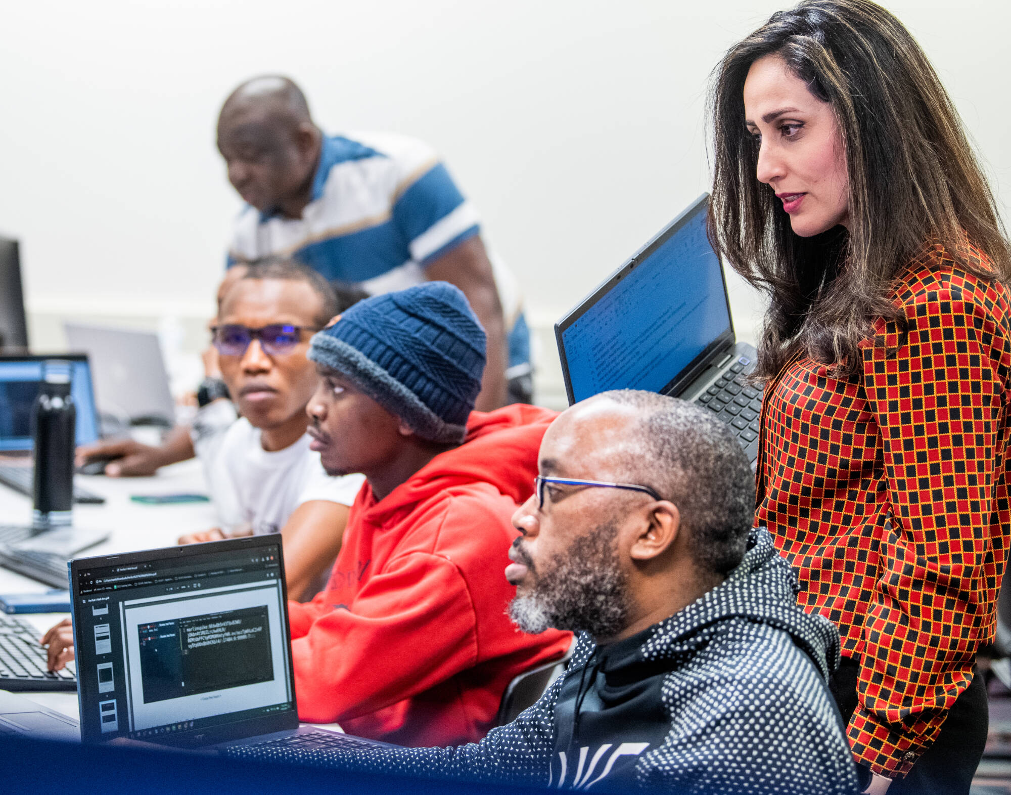 GVSU computing professor teaching a class.